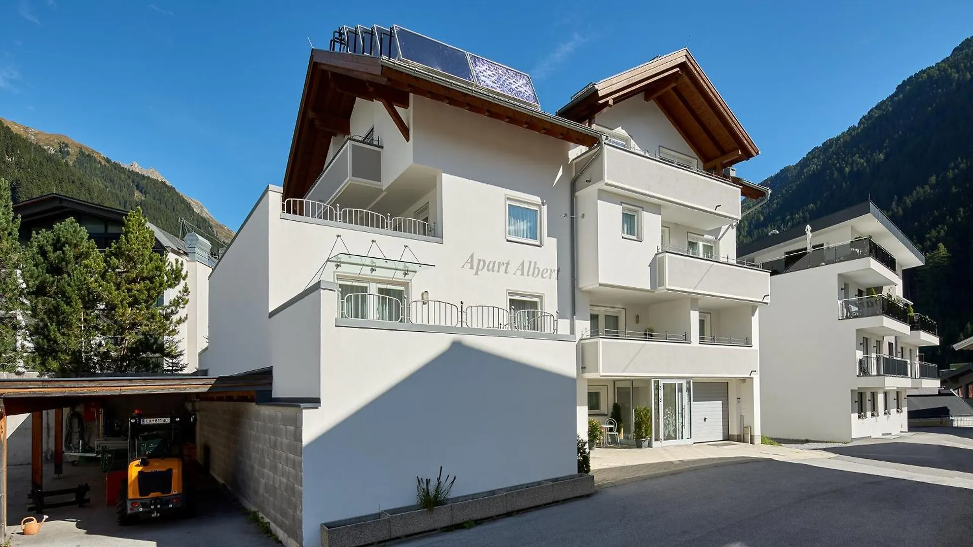 Apart Albert Ischgl